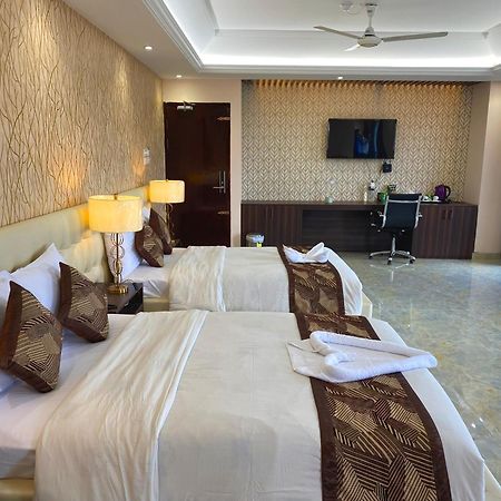 Hotel Valentino Noakhali Exteriér fotografie