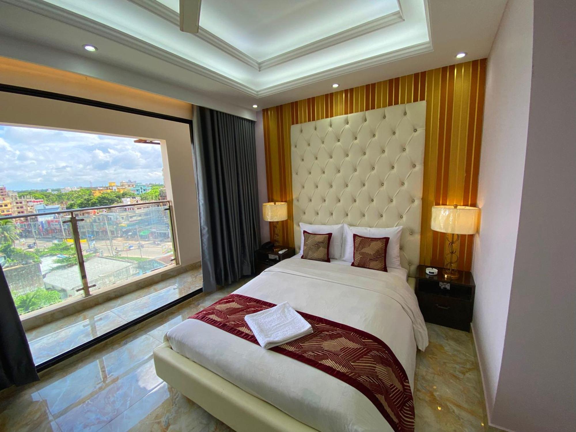 Hotel Valentino Noakhali Exteriér fotografie