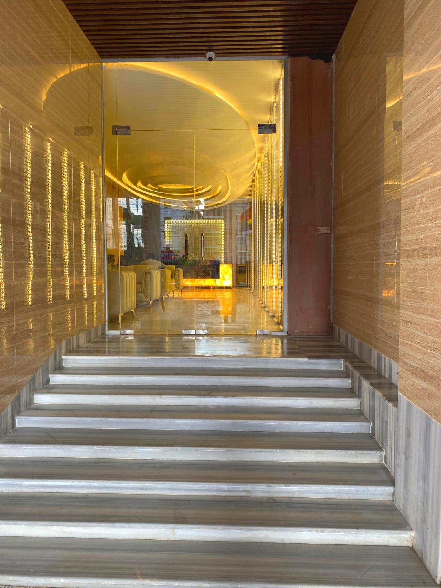 Hotel Valentino Noakhali Exteriér fotografie